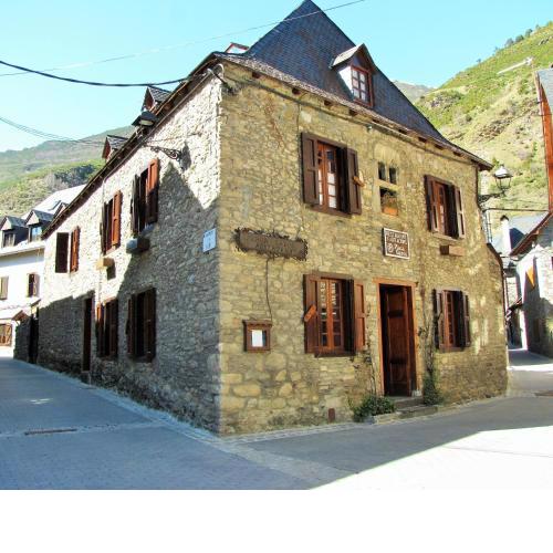 Hostal Plaça Garós