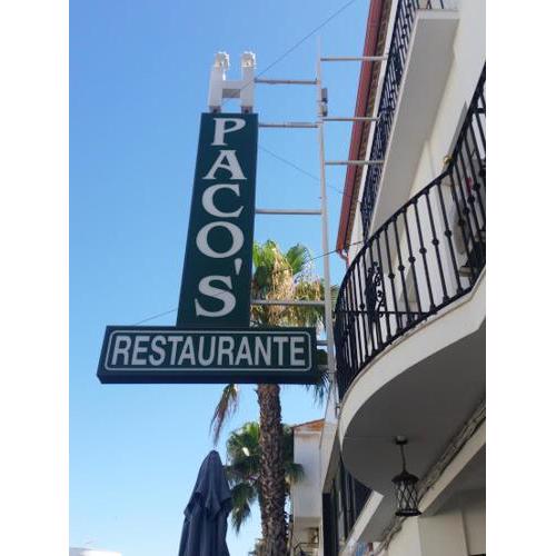 Hostal Restaurante Pacos