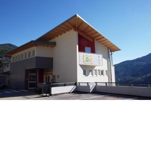 Hostel L'Ost - Ostello di Grumes