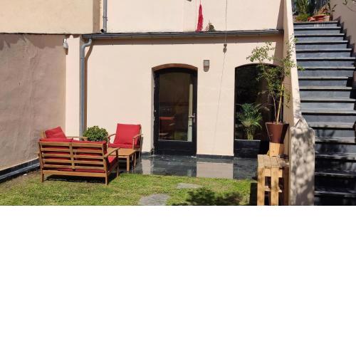 HOSTEL NAMOR