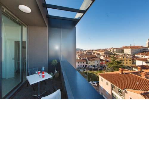 Hostel Villa Domus