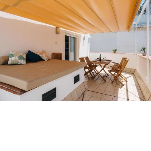 Hostly Acetres 2A-Penthouse in City Center-Fibre-Parking Opt