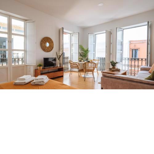 Hostly Rivero 2A Center loft-Fibre-communal terrace-Parking Optional-CLess
