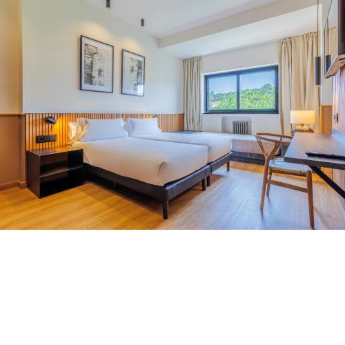 Hotel Acta Madfor