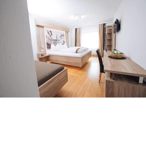 Hotel Adler