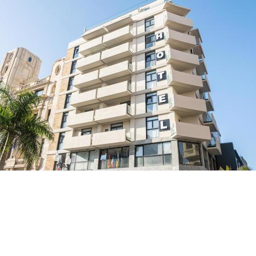 Hotel Adonis Capital