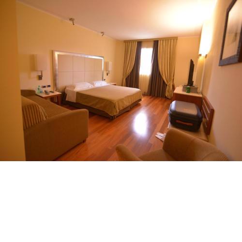 Hotel Airone
