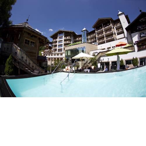 Hotel Alpine Palace