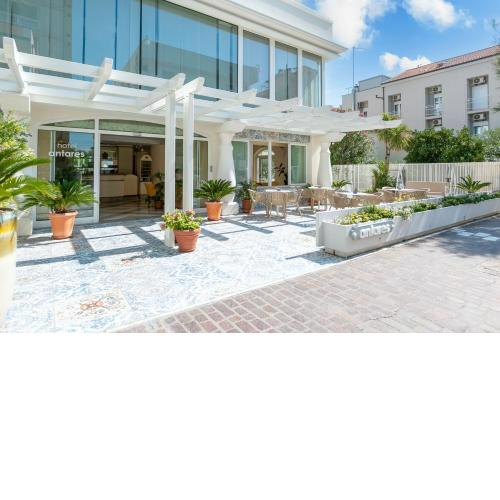 Hotel Antares