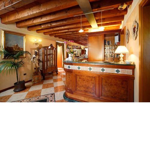 Hotel Antico Moro