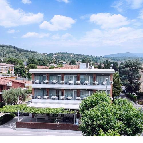 Hotel Benaco Garda ***S