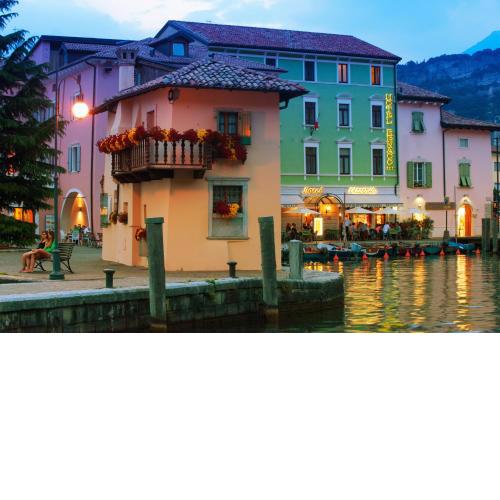 Hotel Benaco