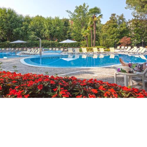 Hotel Bristol Buja