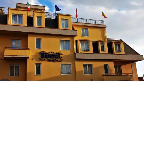 Hotel Bristol