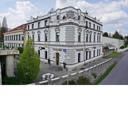 Hotel Cade