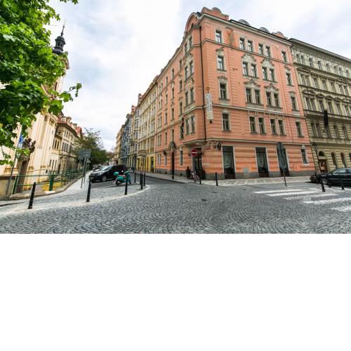 Hotel Caruso