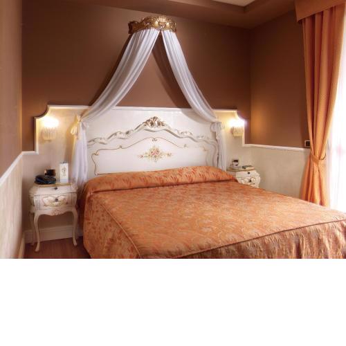 Hotel Confine