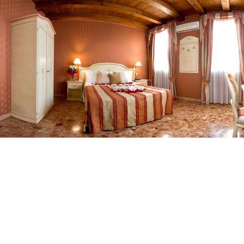 Hotel Conterie