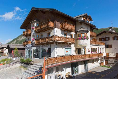 Hotel Crosal