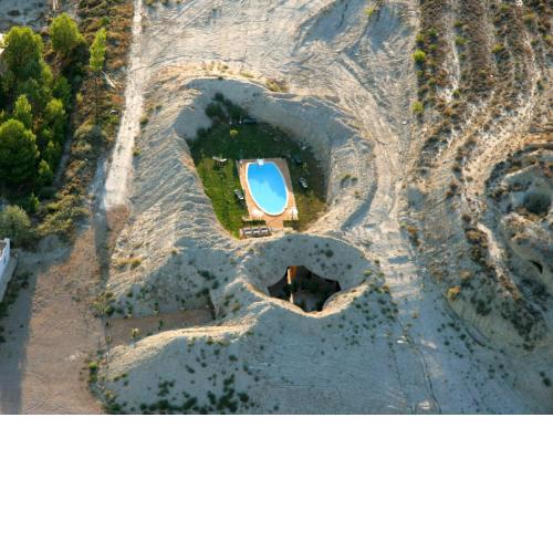 Hotel Cueva Tardienta Monegros-Adults Only
