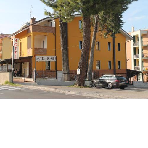 Hotel Domus