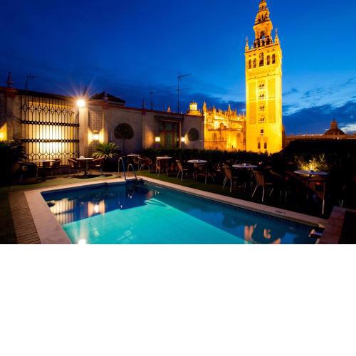 Hotel Doña María