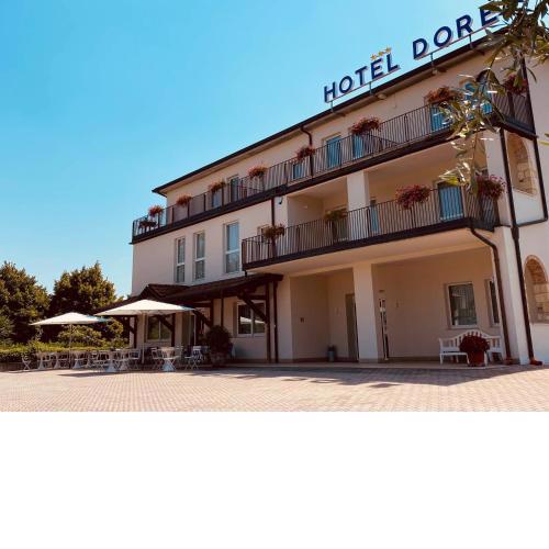 Hotel Dorè