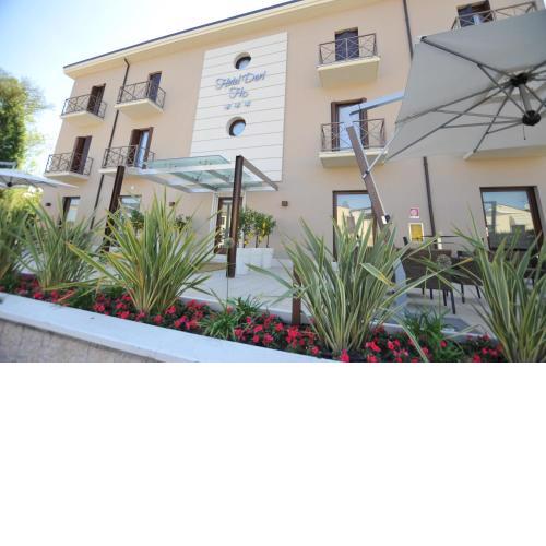 Hotel Dori