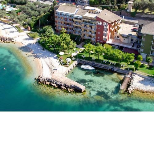 Hotel Du Lac - Relax Attitude Hotel