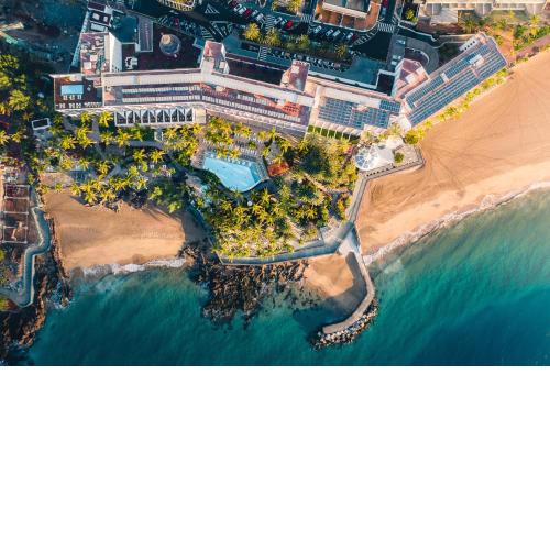 Hotel Fariones