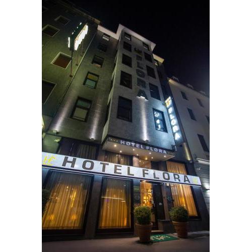 Hotel Flora