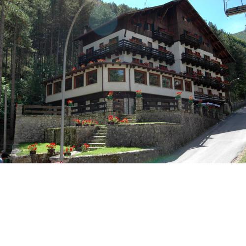 Hotel Garnì Mille Pini