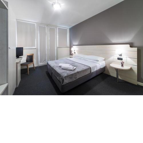 Hotel Giallo