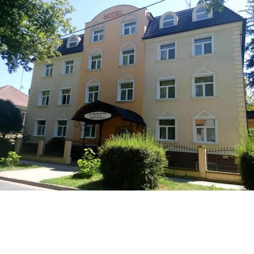 Hotel Grand