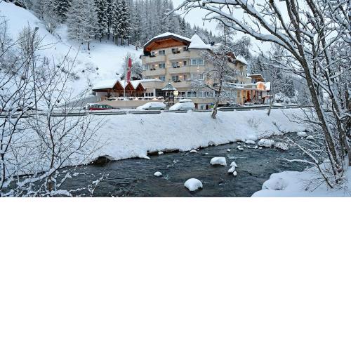 Hotel Höllroah