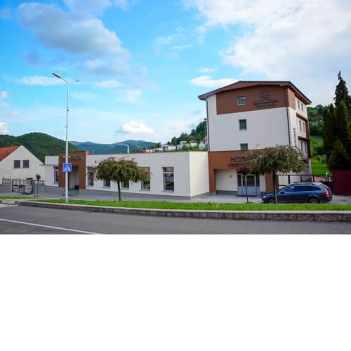 Hotel Hron
