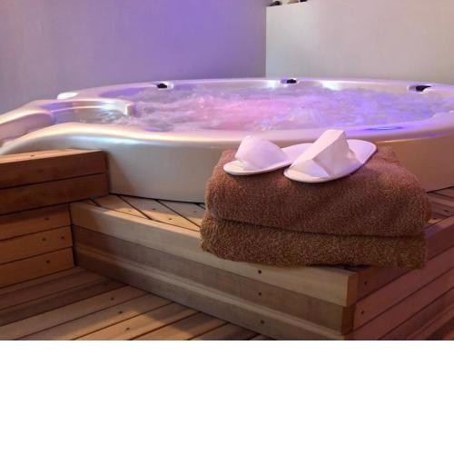 Hotel Kube