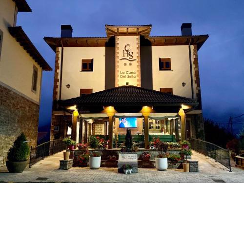 Hotel La Cuna del Sella
