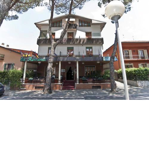 Hotel La Riviera