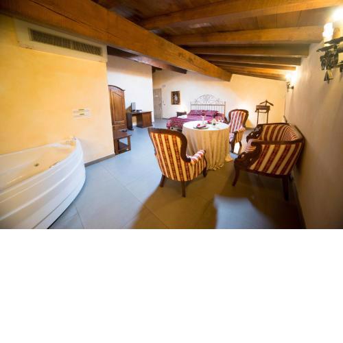 Hotel La Tavola Rotonda