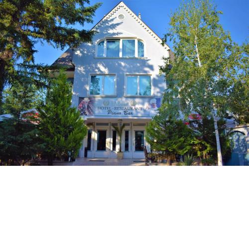 Hotel Lazur