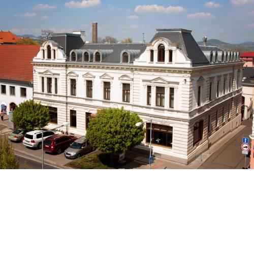 Hotel Lev