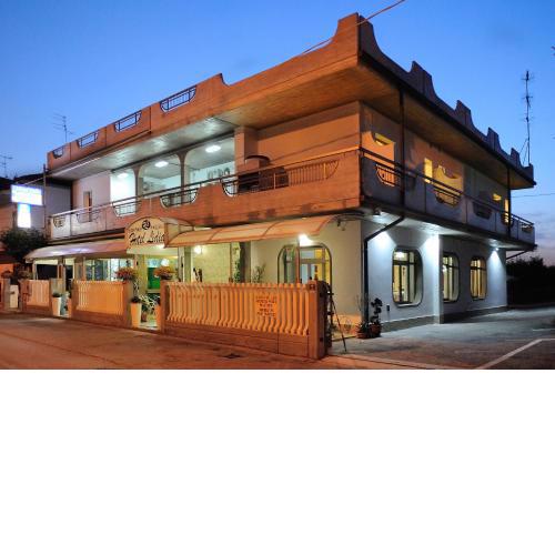 Hotel Lidia