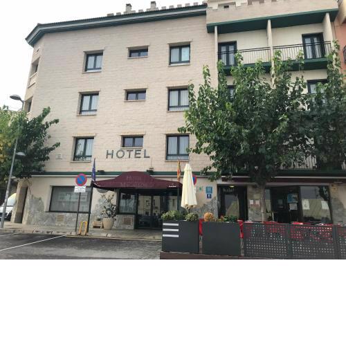 Hotel Magallón