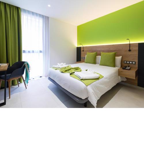 Hotel MG Poniente