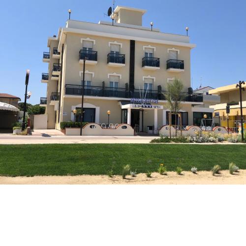 Hotel Milanese