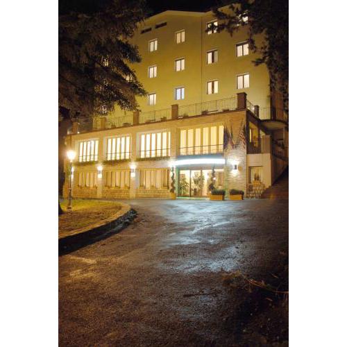 Hotel Miravalle 2000