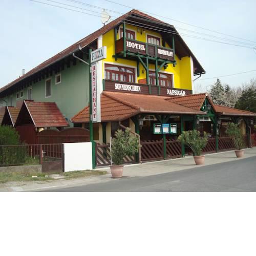 Hotel Napsugár