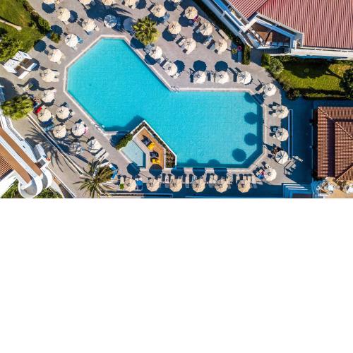 Hotel Niriides Beach