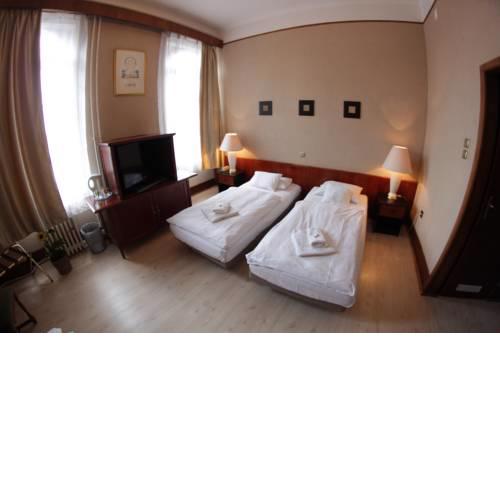 Hotel Omnibusz